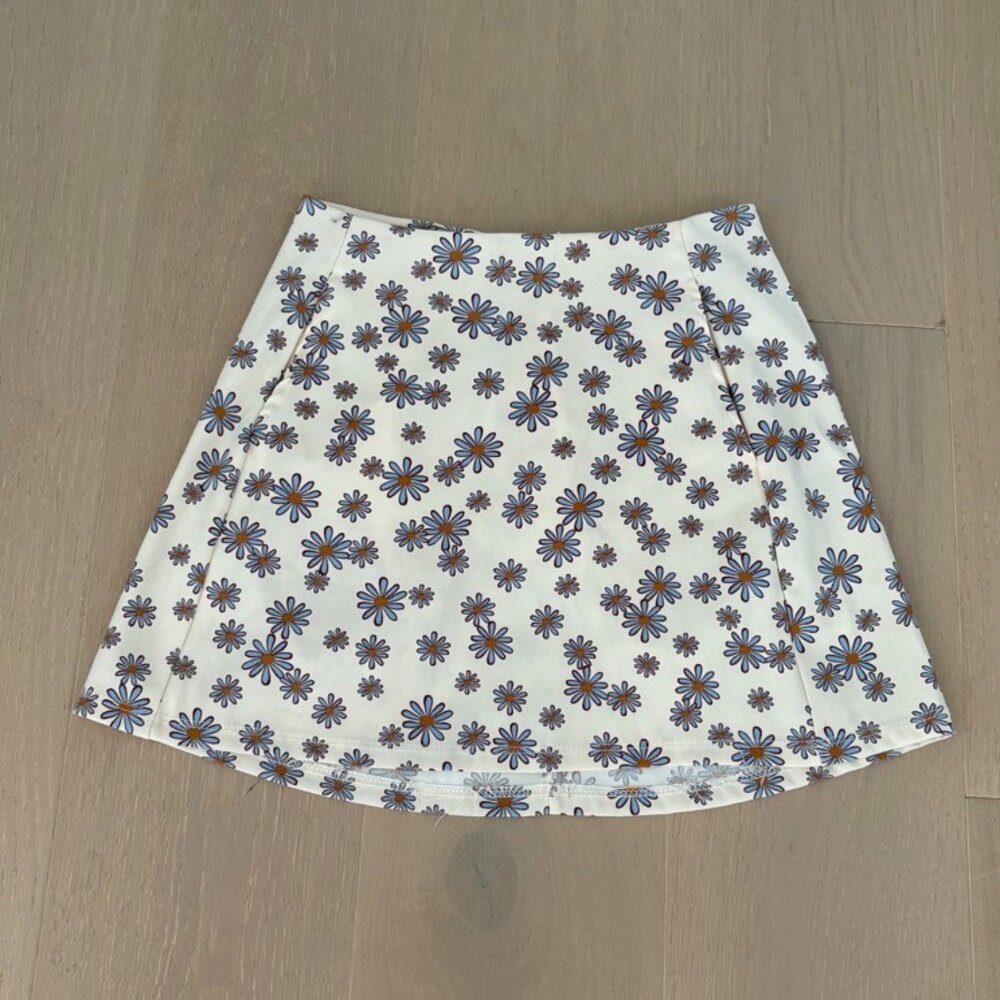 Altar’d State Blue Daisy Floral Mini Skirt With Pockets Women’s XS